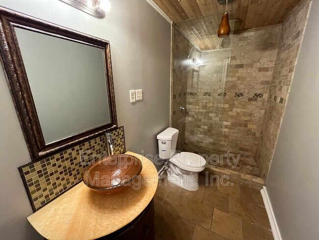 Building Photo - 1447 Tree Haven Cove
