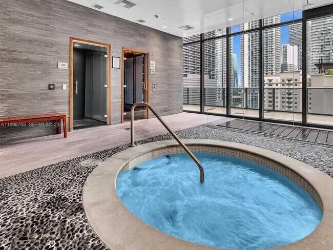 Building Photo - 45 SW 9th St