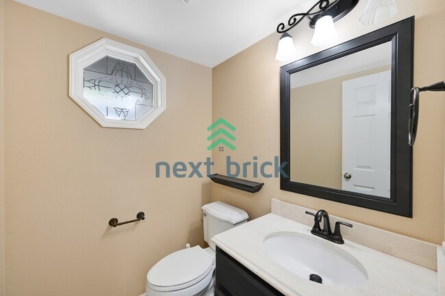 Building Photo - "Charming 3-Bedroom Retreat in Mill Creek with Spacious 2,125 Sq. Ft. Layout!"
