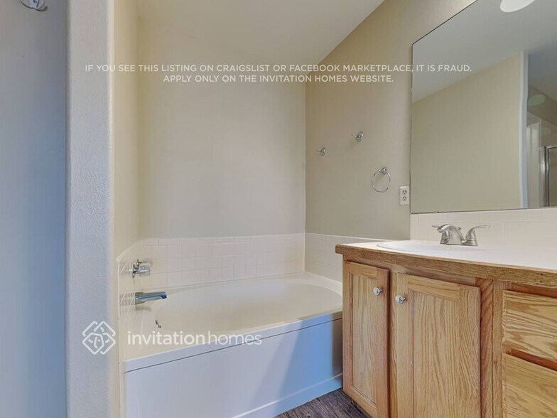 Building Photo - 7795 Fargo Dr
