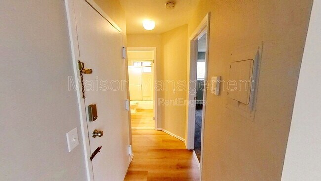 Building Photo - 721 Cedarwood Terrace