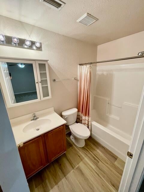 Building Photo - 1109 Tiki Too Ave