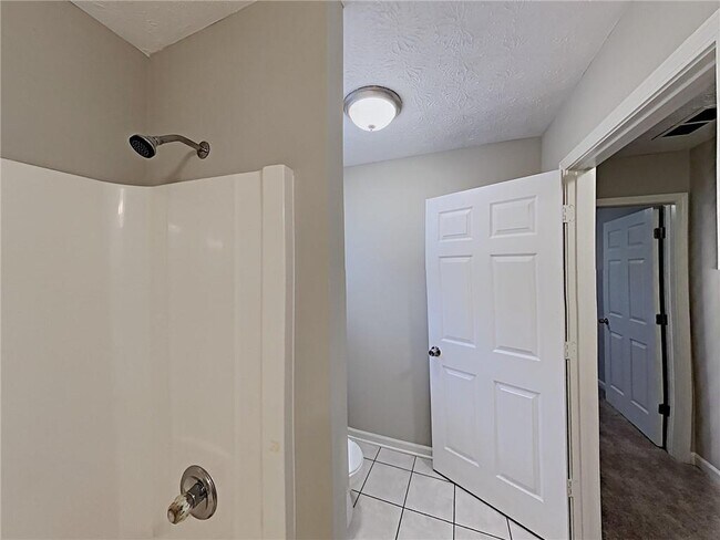 Building Photo - 540 Cherokee Overlook Ct