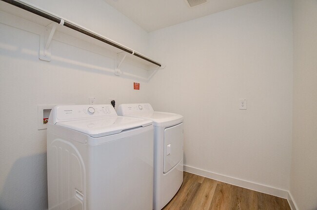 Building Photo - 2530 Ocean Jasper Dr