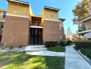 Building Photo - 10655 Lemon Ave