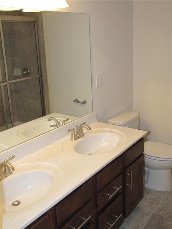 Building Photo - 462 Spring View Dr