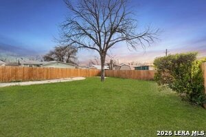 Building Photo - 302 Bank St