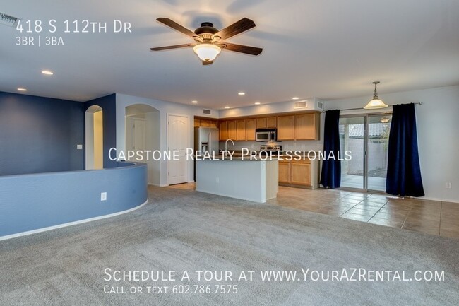 Building Photo - 418 S 112th Dr