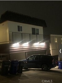 Building Photo - 214 42nd St