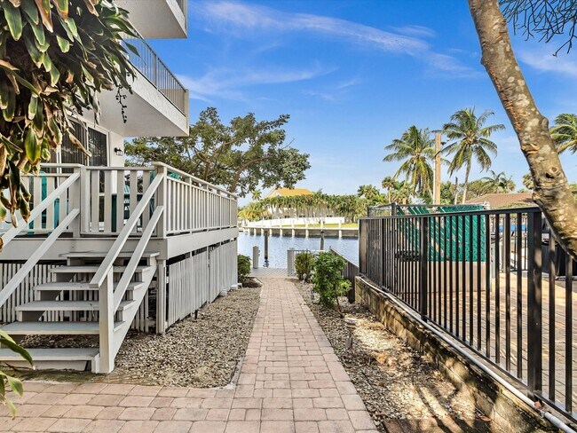 Building Photo - 1421 S Ocean Blvd