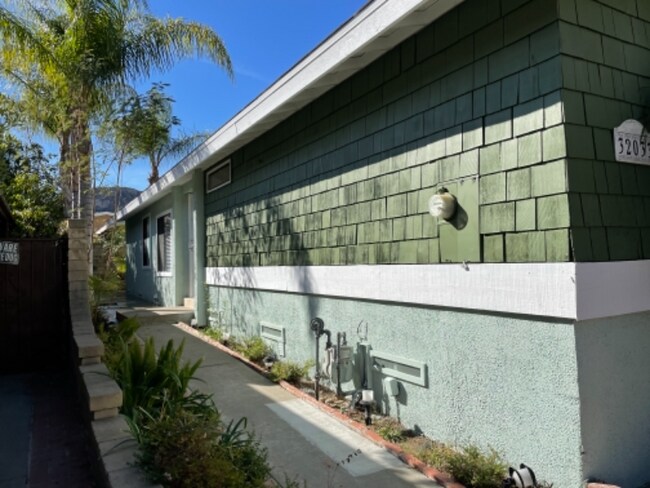 Building Photo - 32033 Quartz Ln