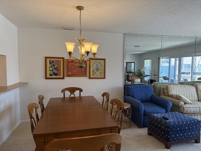 Building Photo - 809 Ocean Dunes Cir
