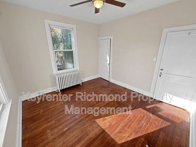 Building Photo - 2806 Hawthorne Ave