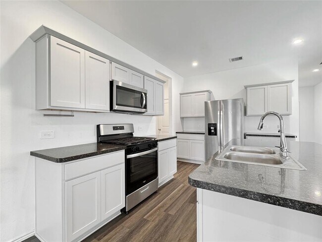 Building Photo - 5235 Creekstone Rise Ln