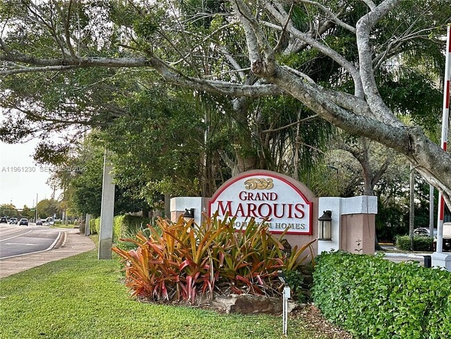 Building Photo - 10135 W Sunrise Blvd