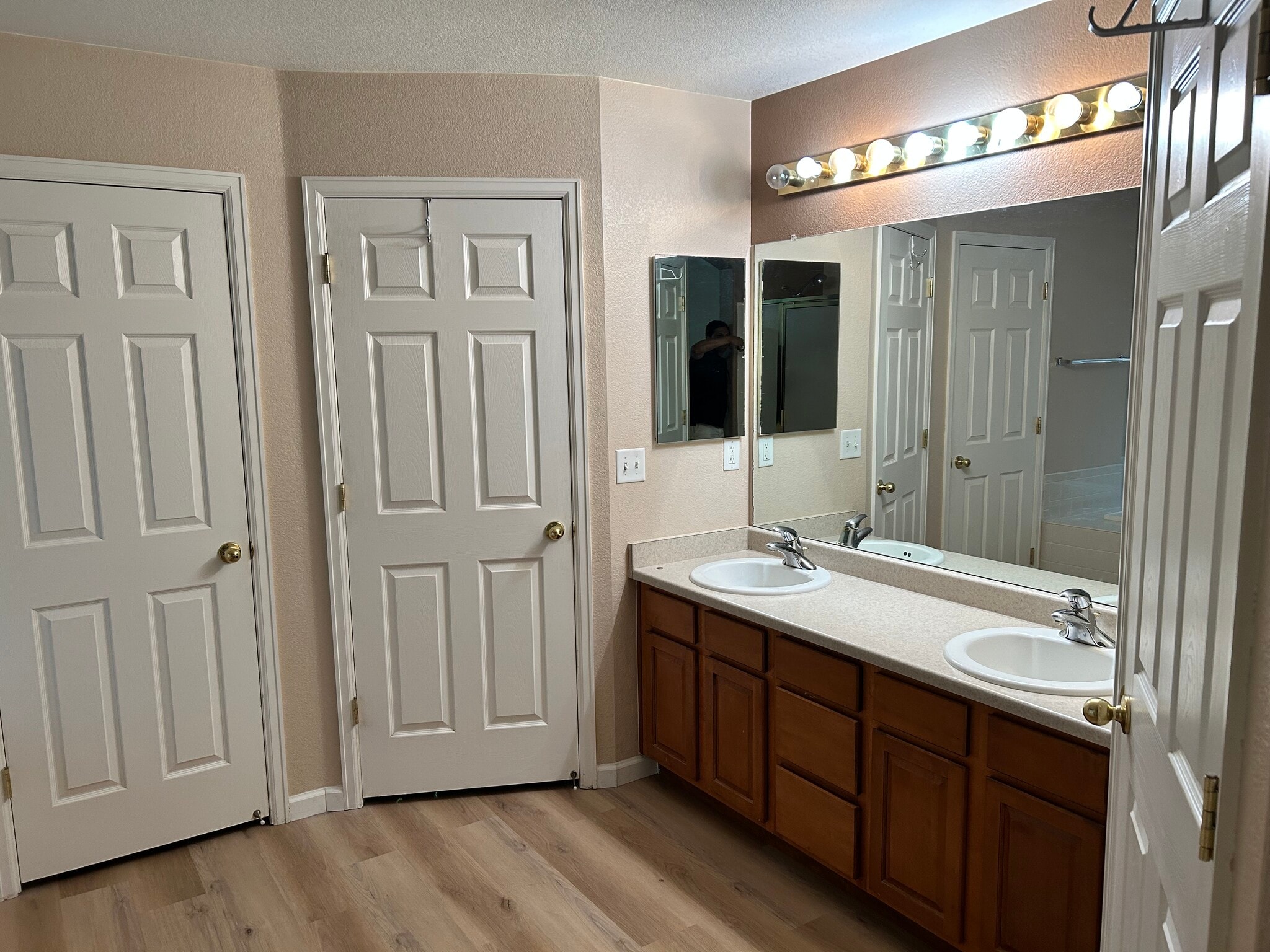 Master Bath - 14263 Jared Ct