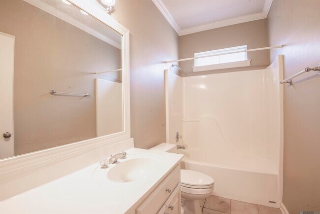 Building Photo - 4925 Summa Ct