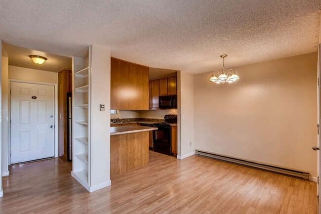 Building Photo - 720 City Park Ave