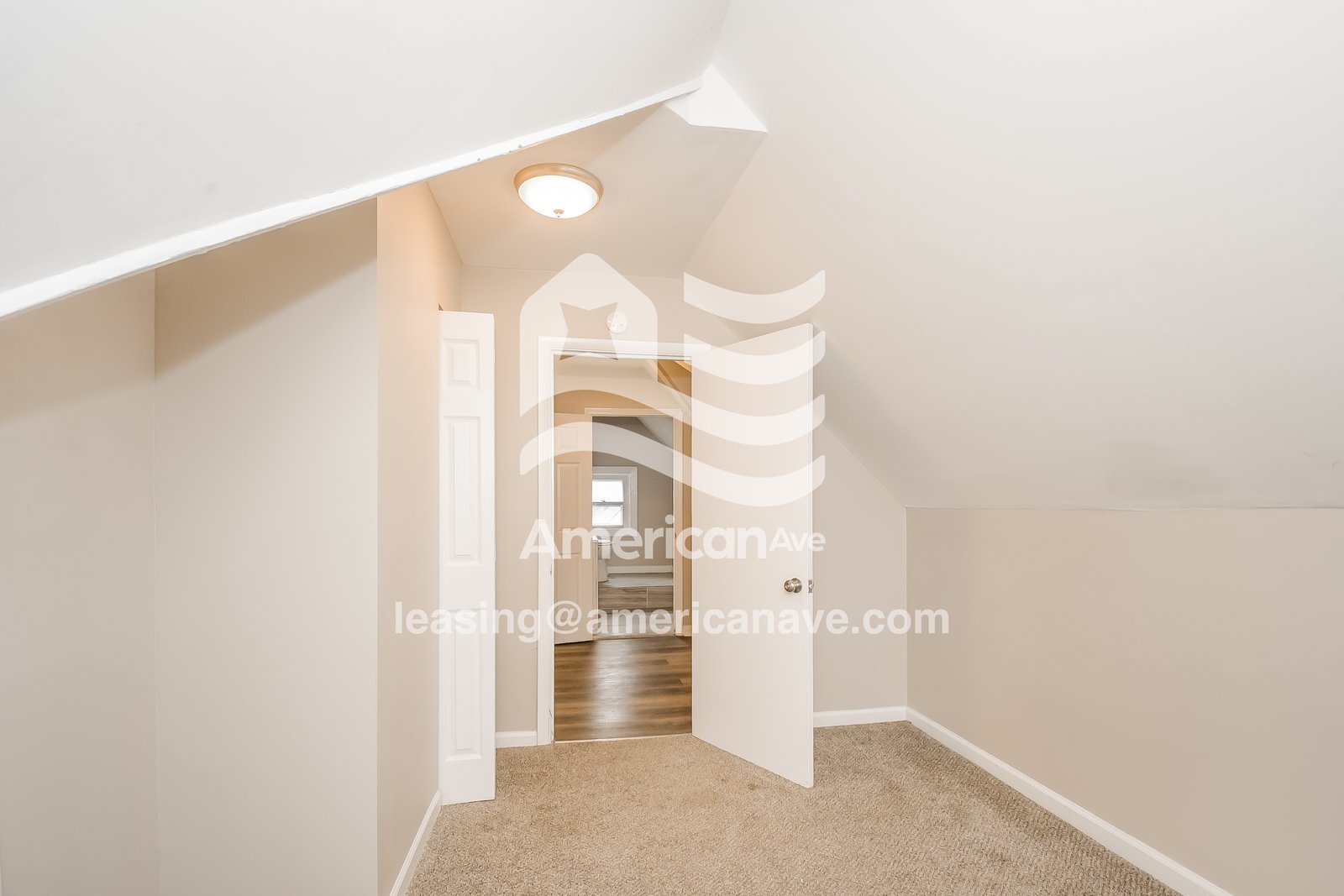 Building Photo - 1817 Delaware St