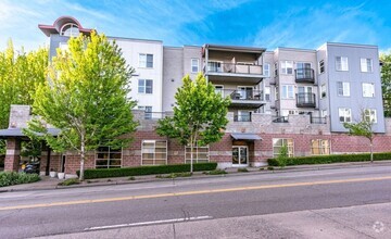 Building Photo - Evanston Square Condominiums ~ Greenwood