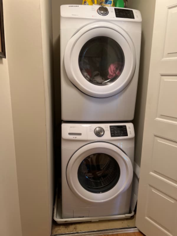 Building Photo - 4500 S Four Mile Run Dr