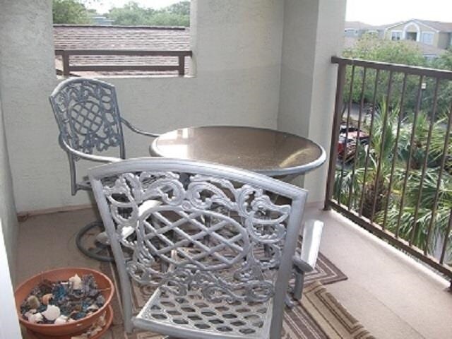 Building Photo - 1005 Bella Vista Blvd