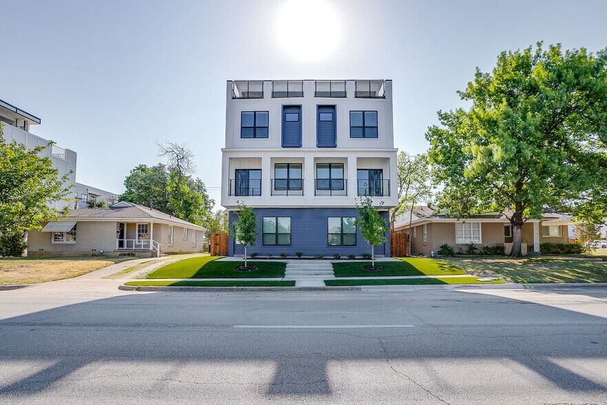 Building Photo - 3141 McCart Ave