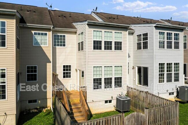 Building Photo - 314 Starkey's Landing
