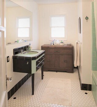 Building Photo - 3621 Greenfield Ave
