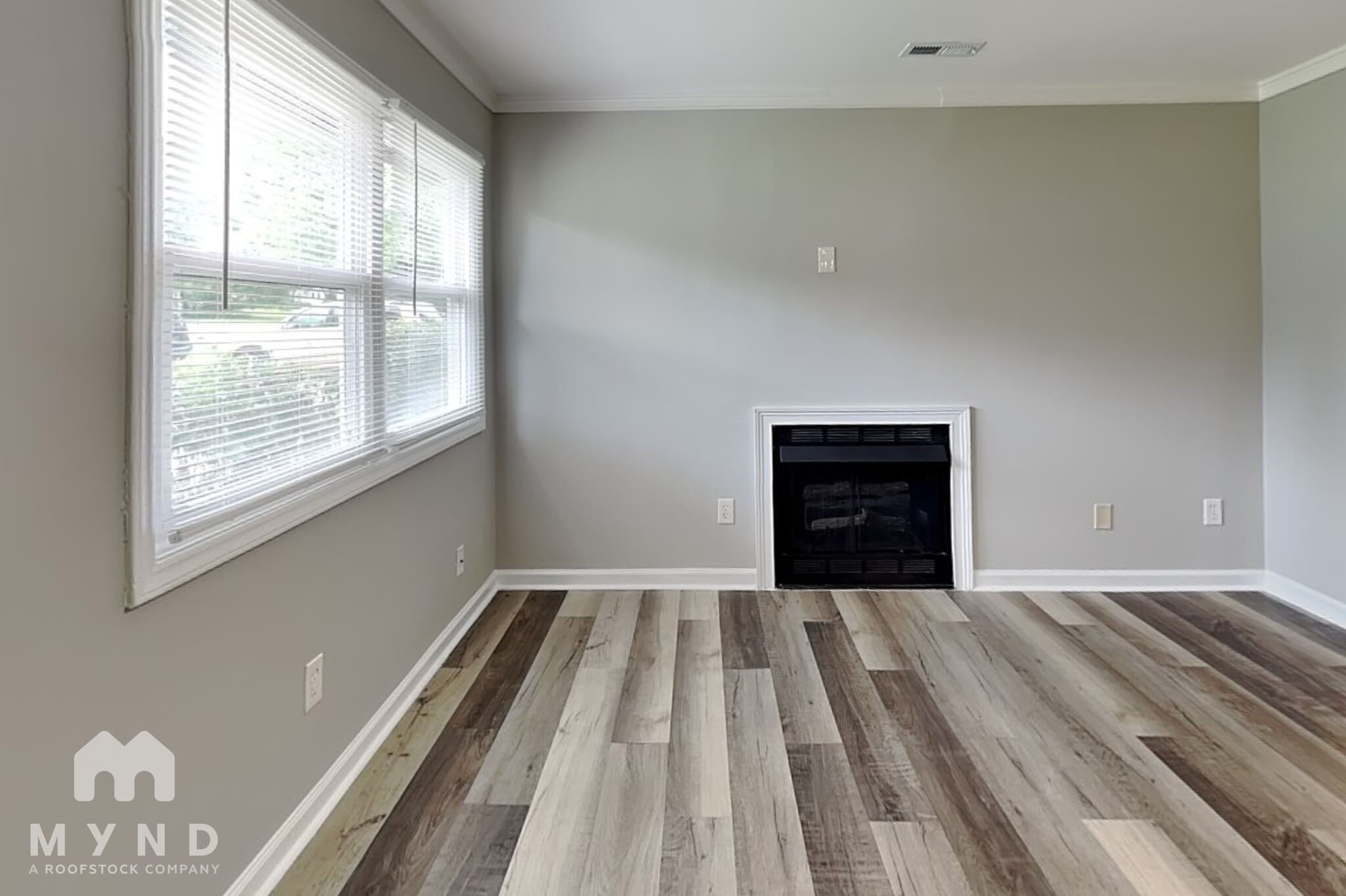 Building Photo - 3400 Pine Meadow Dr