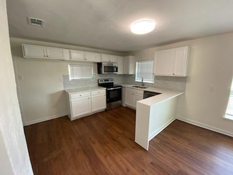 Building Photo - 108 Shaw