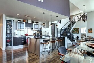 Building Photo - Denver Art Museum Penthouse Available NOW!!