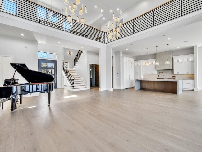 Building Photo - 330 Kelly Plantation Dr