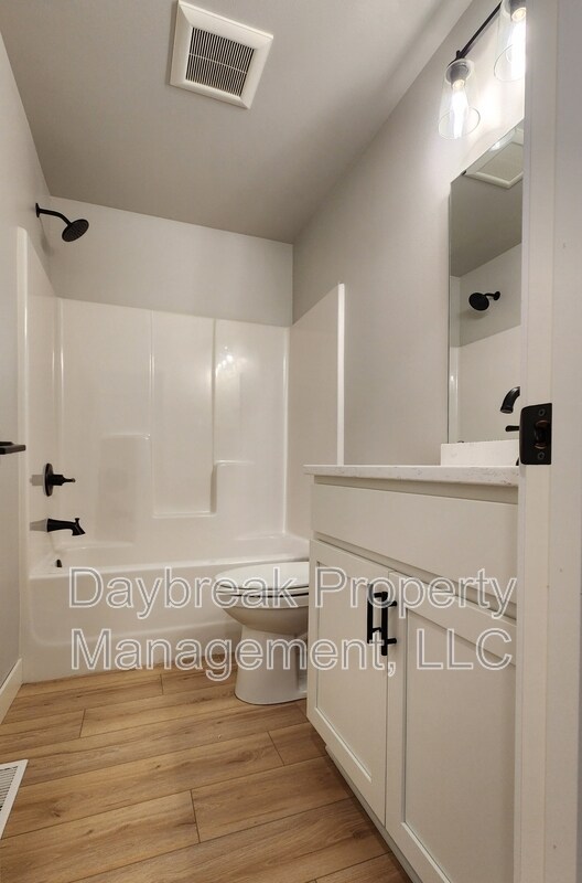 Building Photo - 6728 66th Ave S