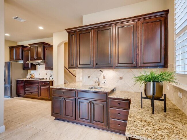 Building Photo - 215 Reveille Rd