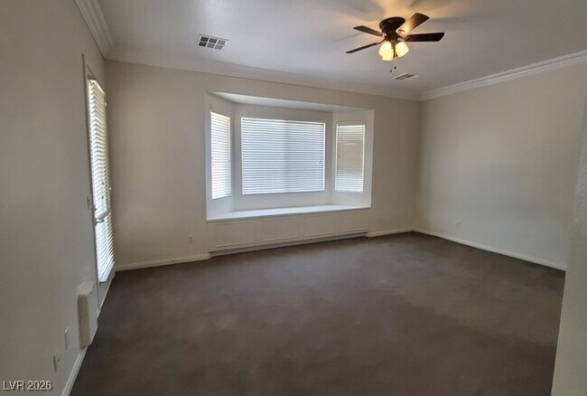 Building Photo - 9338 Wilderness Glen Ave