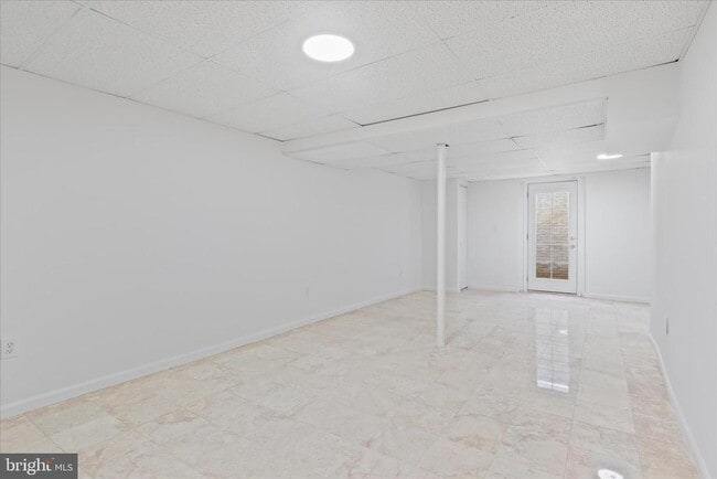 Building Photo - 836 Utterback Store Rd