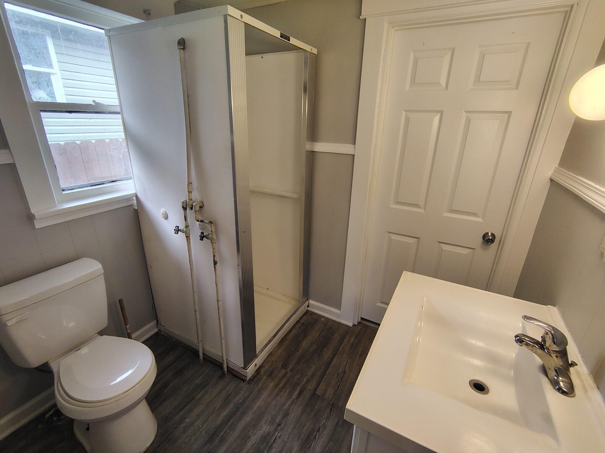 Building Photo - 2322 S Mulberry St