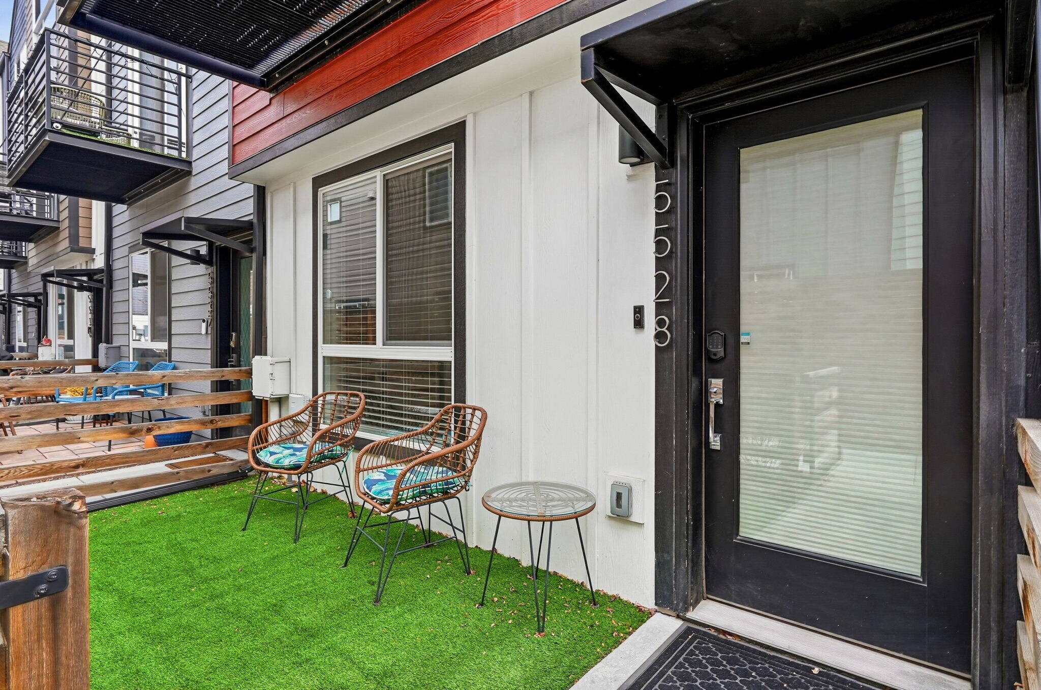 Building Photo - 5528 W 10th Pl