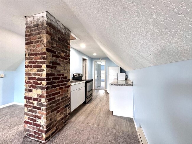 Building Photo - 3408 3rd Ave S