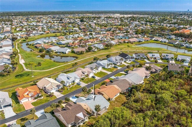 Building Photo - 3832 Sabal Springs Blvd