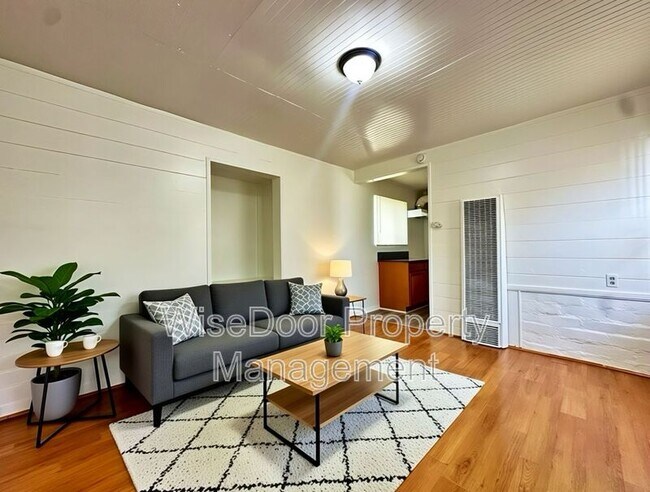 Building Photo - 12539 Adler Dr