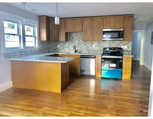 Building Photo - 5 Ellsworth Rd