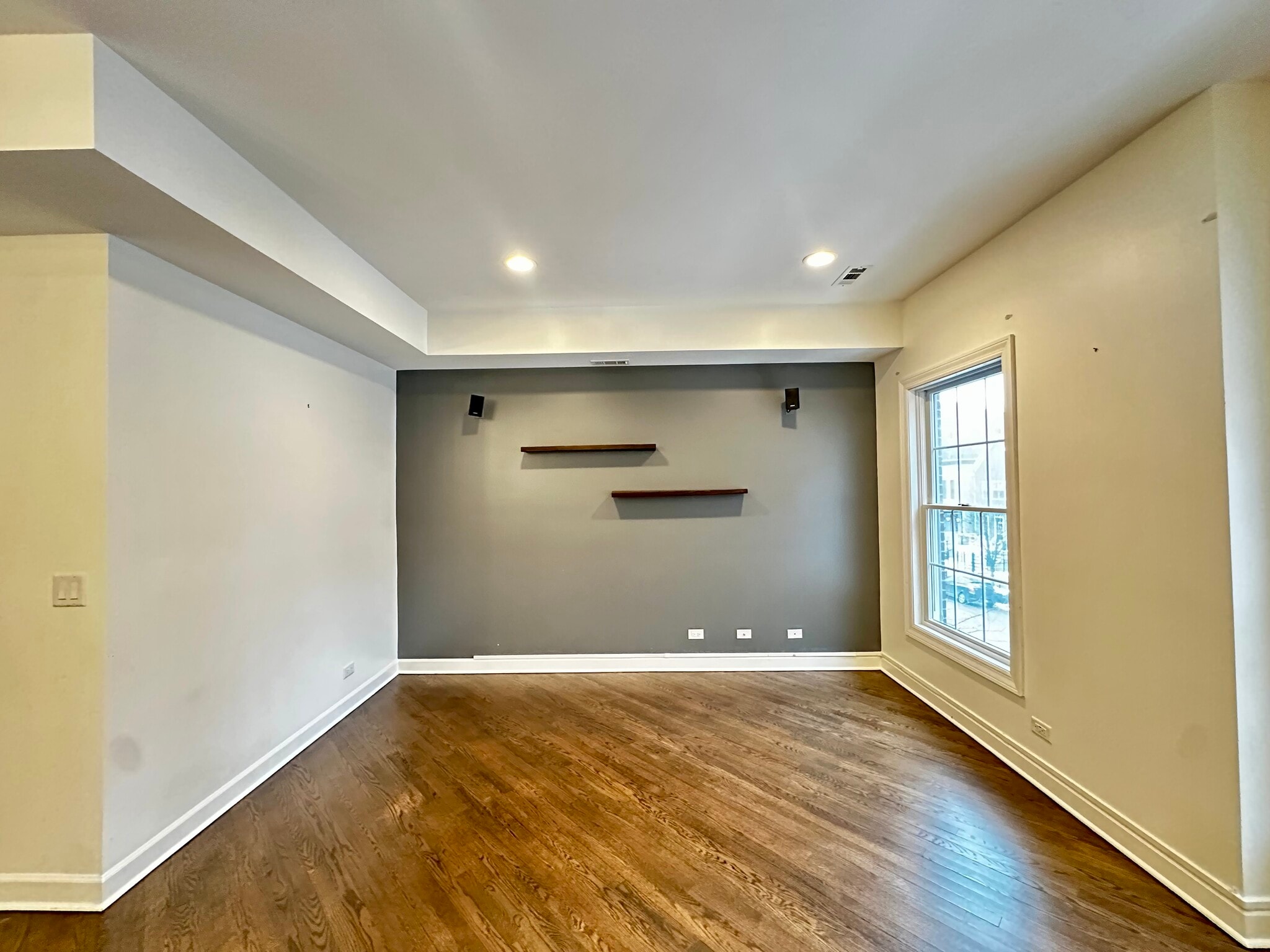 Building Photo - 1547 N North Park Ave