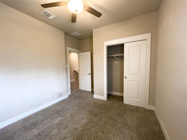 Building Photo - 1511 Inglewood St