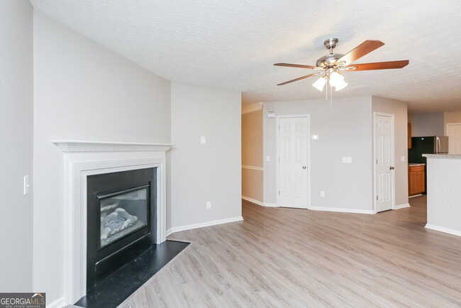 Building Photo - 1374 Ivey Pointe Dr SE