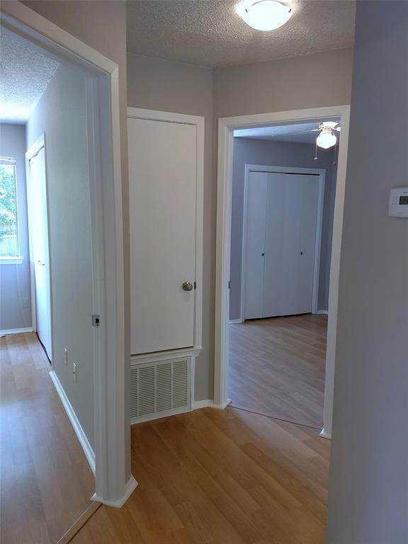 Building Photo - 12312 Dellrey Dr