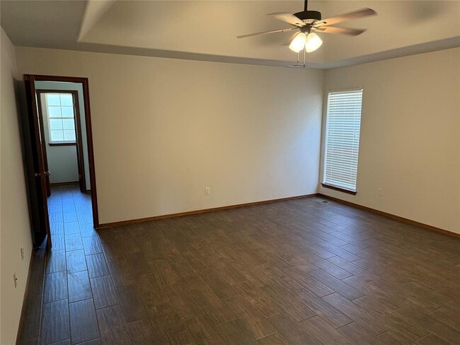 Building Photo - 4205 NW 146th Terrace