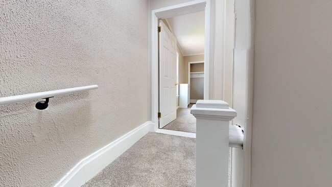 Building Photo - Fully Updated 3-Bed, 2-Bath Home – Greensburg, PA