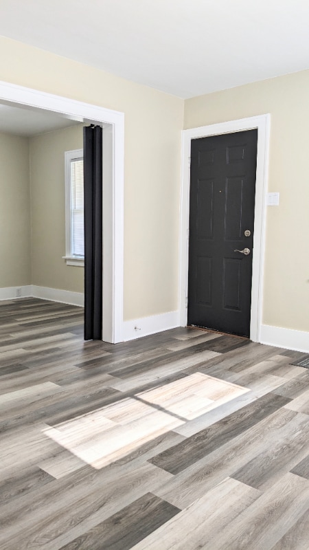 Building Photo - 601 S 31st St